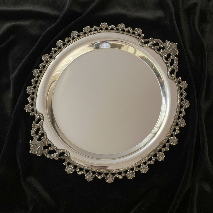Classic Rounded serving platters