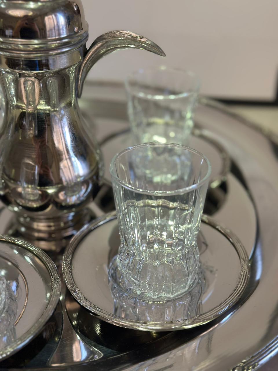 A set of 6 istikana + its Classic plate