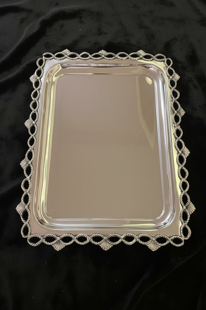 robe rectangular tray without Hands